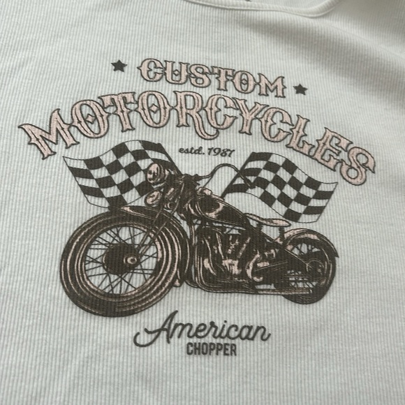 Cropped Vintage T-shirt - Picture 2 of 3